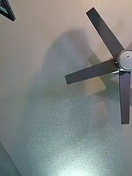 StripChat Caliclysm is Freechat Caliclysm — Cum in public for all