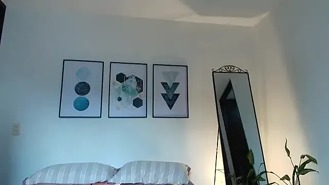 StripChat carminaurmommy is Freechat carminaurmommy — help me to go horny + pvt open