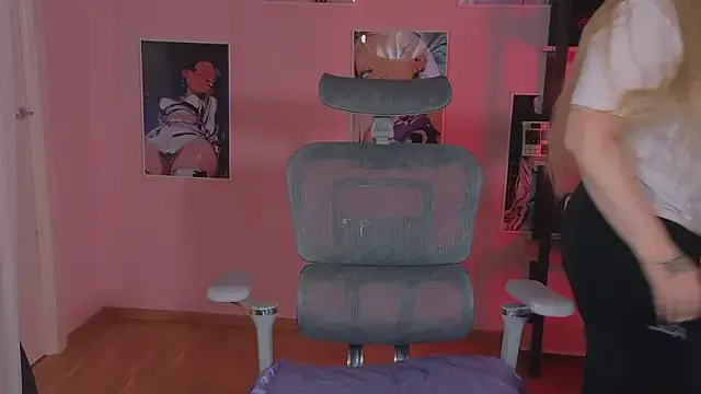 carolina_elf — BOUNCY BOOBS <3