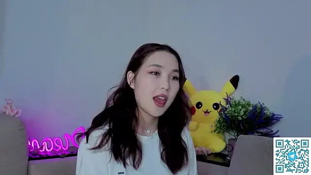 ColettaMejias — Gently touch my thighs