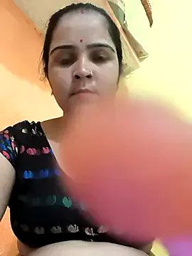 Cutram22 from StripChat