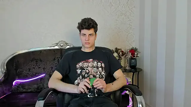 DamonBev — Freechat on StripChat