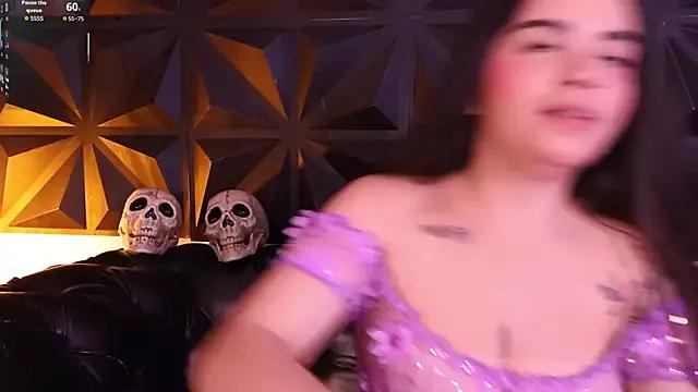 DaphneGlas from StripChat