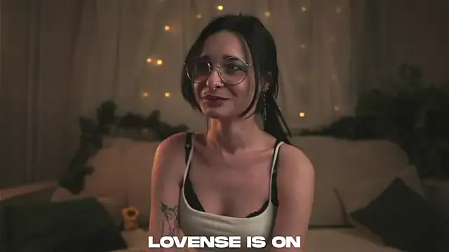 StripChat DarcyAspacio is Freechat DarcyAspacio — wet top