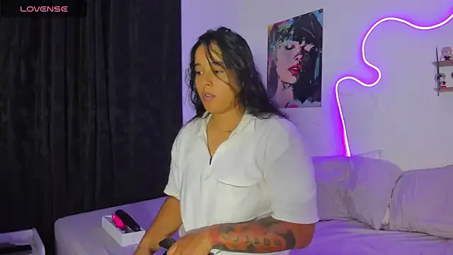 Dilan_and_Mia — Make that ass bounce and spank