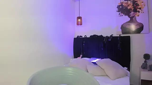 Slutty Elisabethflores wants you to fuck their body now elisabethflores from StripChat