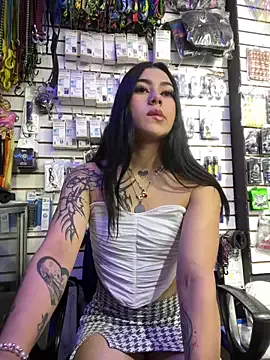 emily_24x — Ahegao