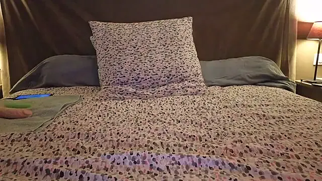 StripChat Estrellas_30 is Freechat Estrellas_30 — Dshabilles-moi!!!