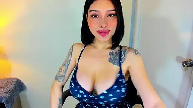 Slutty FuckDollNicky wants you to fuck zir body now FuckDollNicky from StripChat
