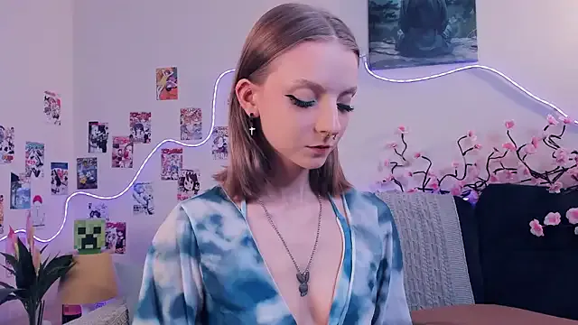 Golden_dawn — underboobs