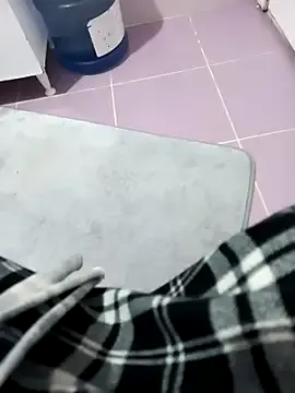 GULACIYAM — 100000