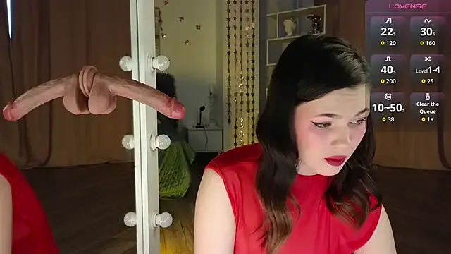 hailey207 — SPANK MY TITS x25