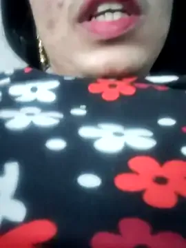 Haniya-143 — Boobs oil massage