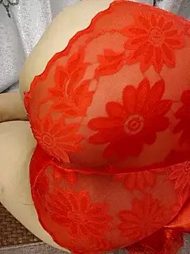 Freechat Haralushiaaa on StripChat