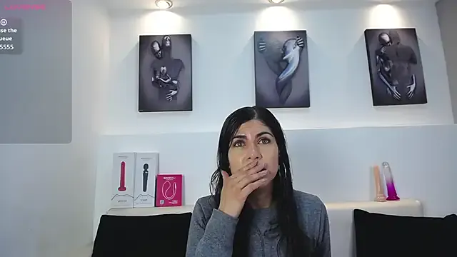 Harmony_Hills — masturbacion con dedos