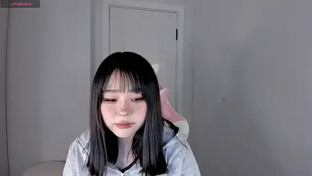 hee_young11 — make me smile