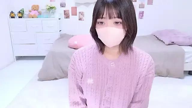 Hinata_Sun from StripChat