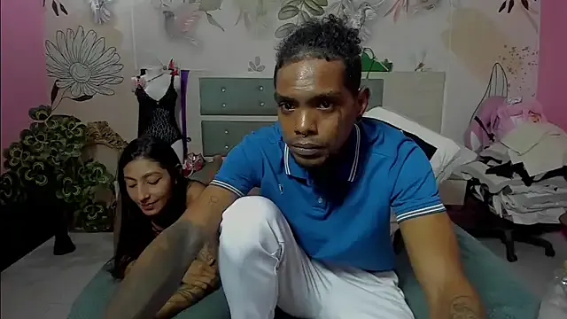 StripChat hot_ebanospicy is Freechat hot_ebanospicy — suck her pussy