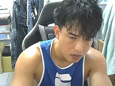 Naked HunterXhan wants you to fuck his body now hunterXhan from StripChat