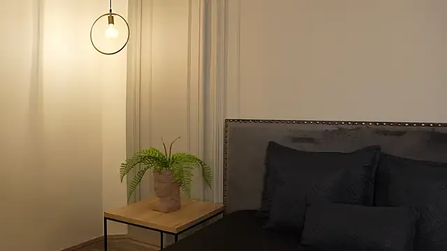 IrisBaker — make me feel an orgasm