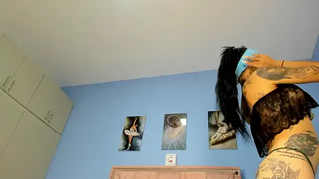 isabela-nix — rain on tits and mouth