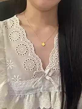 Jonlie18 — L x  b n