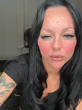 Try sexy camslut Juicylucie juicylucie from StripChat