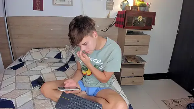 StripChat justinbiler is Freechat justinbiler — show dildo anal