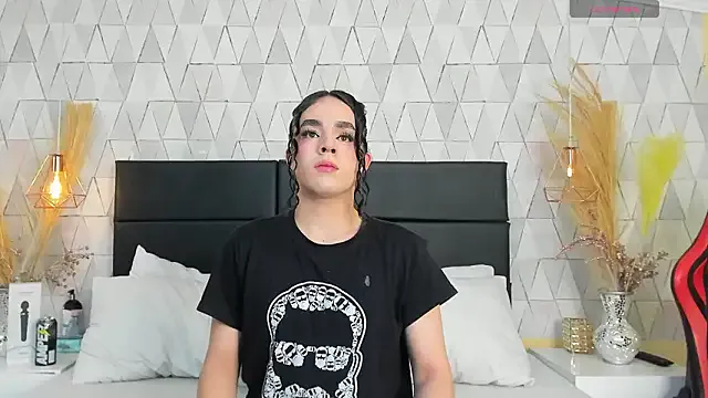 JustinePerry — cum public