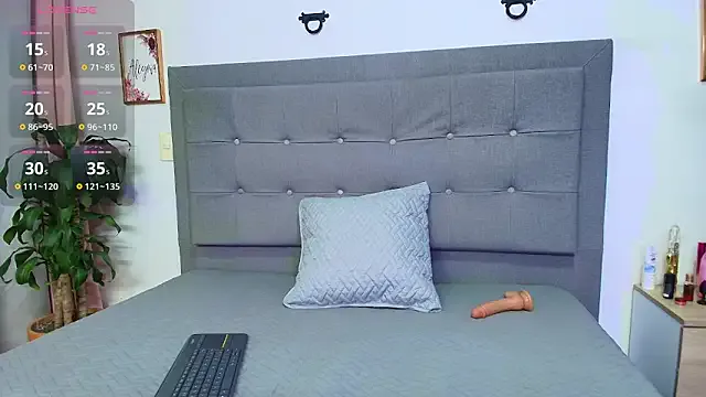 Karla_94 — Freechat on StripChat