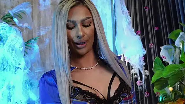 Sexy KarlaBart wants you to fuck her body now KarlaBart from StripChat