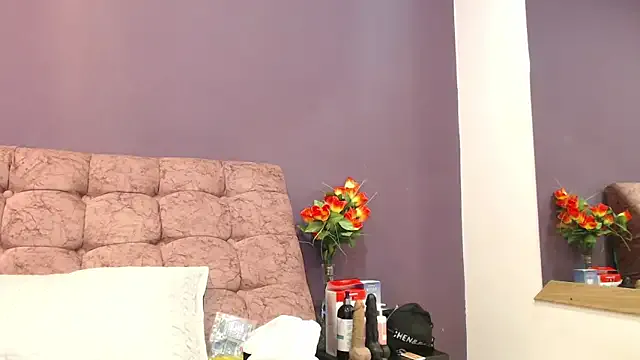 KateWelsin — zoom pussy+ 2min control