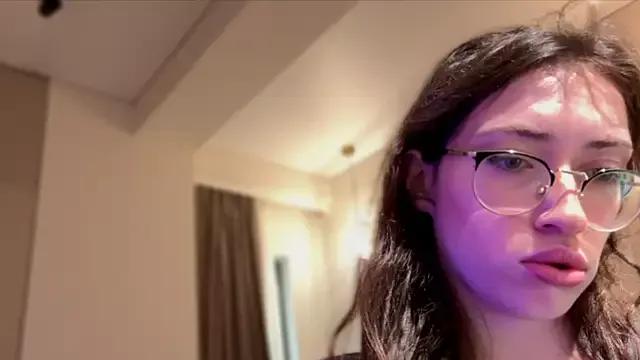 Try 23 years old Kelly_Berry__ from StripChat Kelly_Berry__ from StripChat