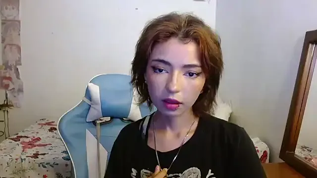 kiyusweetcrazy — spray milk in my face