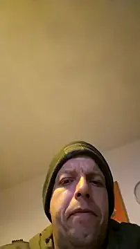 Knuffelstaaff123 — Freechat on StripChat