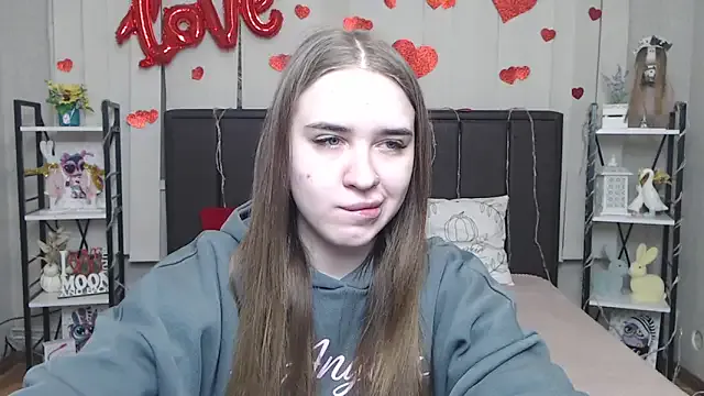 LauraHlot — be my valentine.warm me with you love