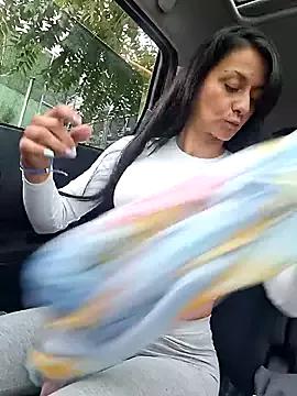 Lauraxxsteen from StripChat