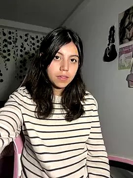 LiLy_kIndly from StripChat