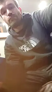 LKC94 — Watch me shower and play