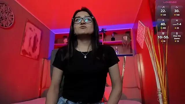 Lucy_Williiams from StripChat