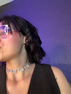 luna_gv — THAT CUTE ASS ON ZOOM