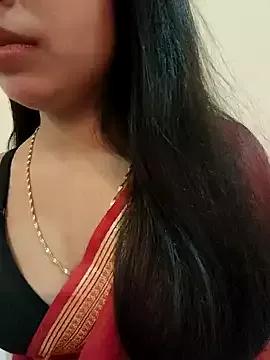 Sexy Maahhii_2 wants you to fuck her body now Maahhii_2 from StripChat