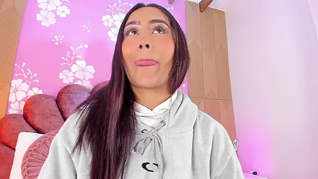 MadisonFox1 — BLOWJOB + OIL IN MY  TITS 