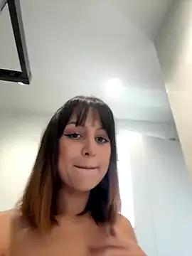 Explore MaiaRouge, she wants to masturbate for you MaiaRouge from StripChat