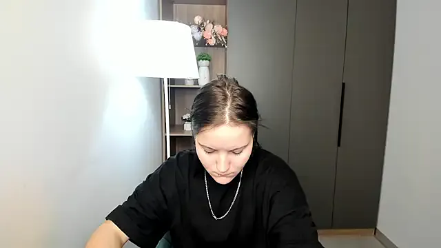 MarleenPhong — I'll get up and show you my outfit