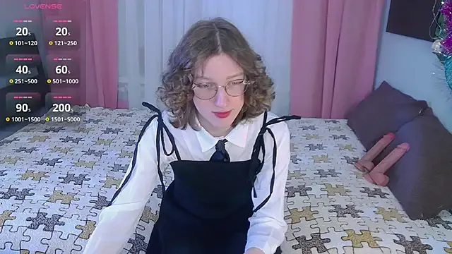 StripChat Masuzy is Freechat Masuzy — cumshot on tummy