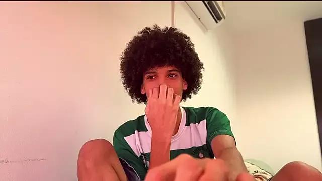 Admire StripChat's Max_Rain Max_Rain from StripChat