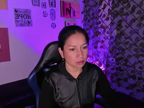 Megan_Collinss_ — masturbate pussy