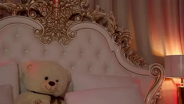 MeganStrain — toy control 3 mins for last tip