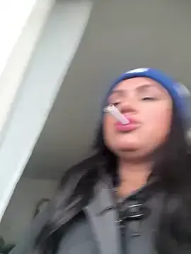 StripChat MeghanXO is Group MeghanXO — GET ME CUMMING AND SQUIRTING